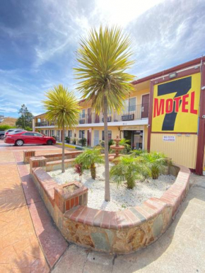 Motel 7 - Near Six Flags, Vallejo - Napa Valley
